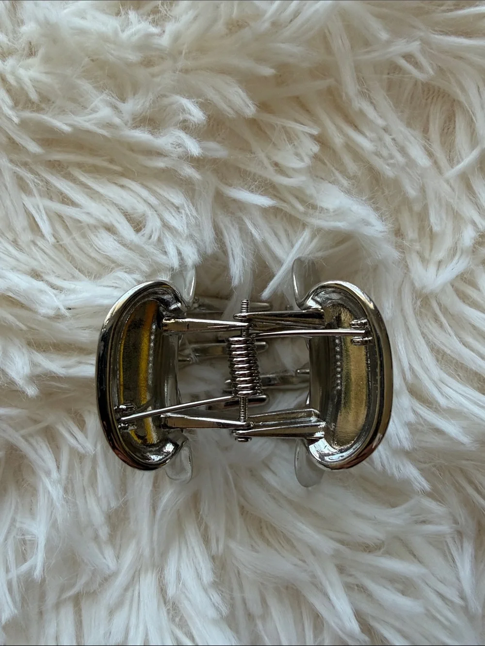 Brand New Polished Silver Metal Hair Claw Clip for Women